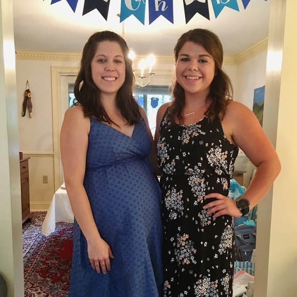 Meet your Posher, Emily - Picture 2 of 2